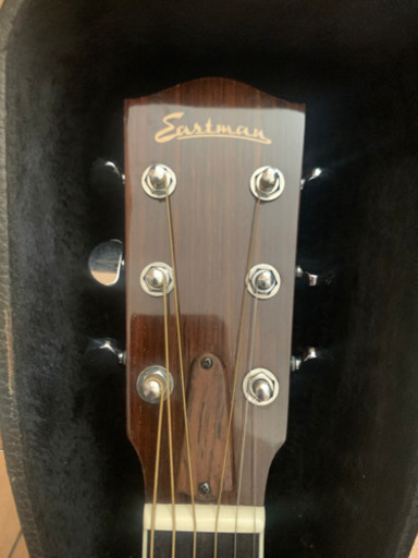 美品　Eastman アコースティックギター　イーストマン　AC-320