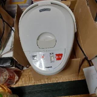 一人暮らしに必須のアイテム1Lのデンキポット