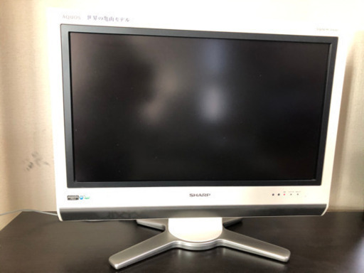 SHARP  AQUOS  32型液晶テレビ　世界の亀山モデル　リモコン付