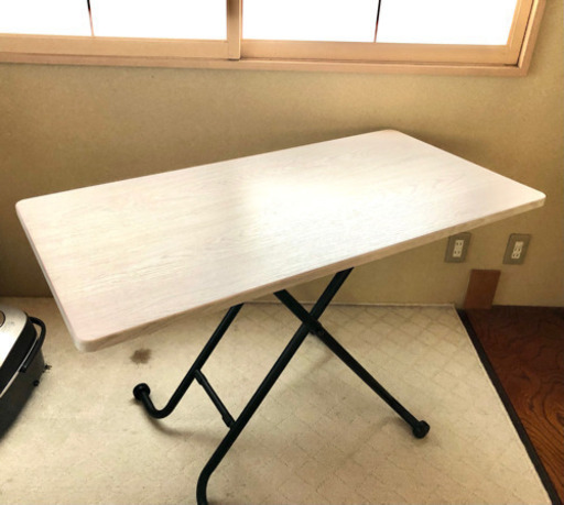ニトリ　昇降センターテーブル　美品