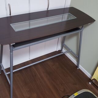 おしゃれなカウンターテーブルです。の画像