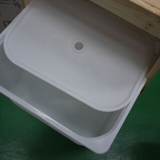 IKEA イケア TROFAST トロファスト ライトホワイトステインパイン + ボックス2個 おもちゃ箱 収納の画像