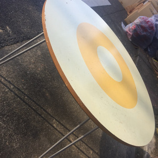 折りたたみ式 テーブルの画像