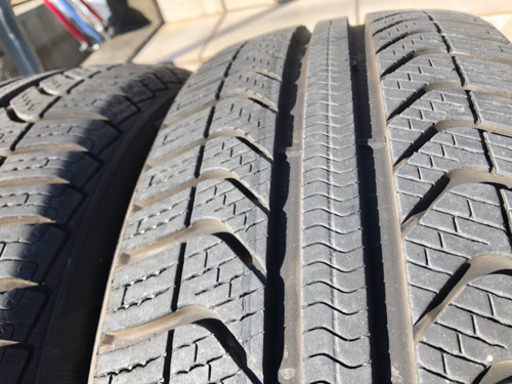 ピレリ オールシーズンタイヤ 205/60R16 4本 バリ溝