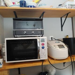 キッチンにシェルフ作ってほしいです。