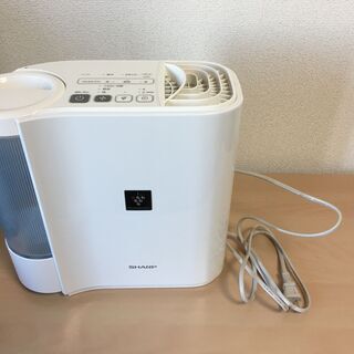 加湿器sharp シャープ のHV-J30-Wとカートリッジのセ...