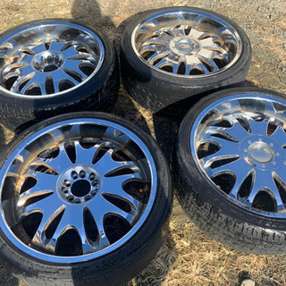 22インチ アルミホイール ハリアーの画像