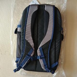 デイパック　プーマ　未使用の画像