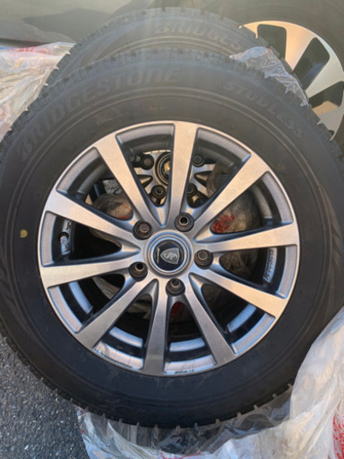 Bridgestone blizzak vrxスタッドレスタイヤホイル付き4本
