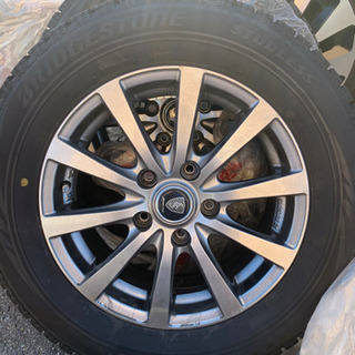Bridgestone blizzak vrxスタッドレスタイヤホイル付き4本の画像