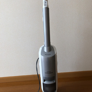 SHARP　掃除機　2015年製