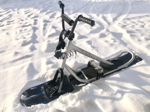 美品 日本製 鍵付き スノースクート