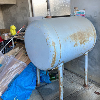 灯油タンク差し上げます
