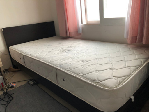 【マットレス付き】解体可能なシングルベッド