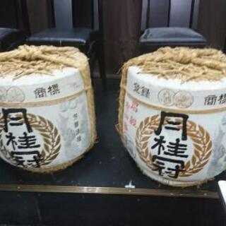 酒樽差し上げます おそらく4斗樽 中身なし