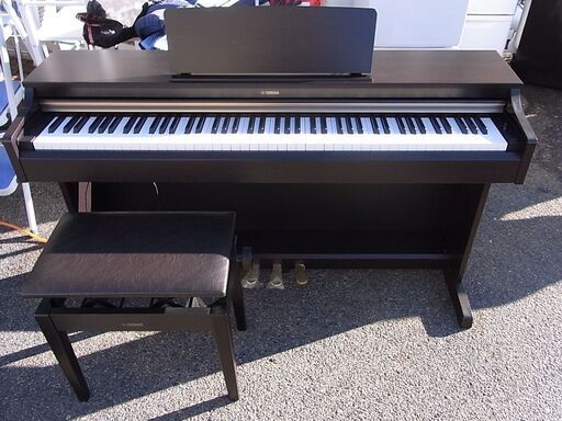 売約済み　YAMAHA アリウス 電子ピアノ YDP-162　88鍵 3本ペダル イス付