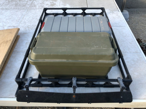 イレクターパイプ製　ルーフラック！