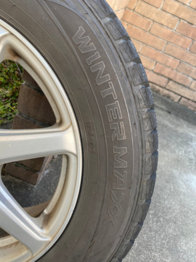 スタッドレス　205/65R16 ダンロップ　ウインターマックス　アルミホイール付き