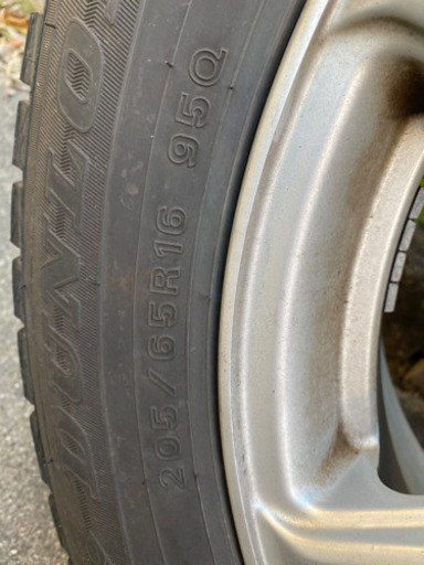 スタッドレス　205/65R16 ダンロップ　ウインターマックス　アルミホイール付き