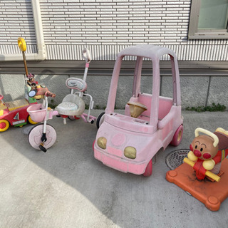 三輪車など2〜6歳ぐらいの子にどうぞ