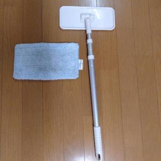 【ニトリ】お話し中　マイクロファイバー水拭きモップ（伸縮）
