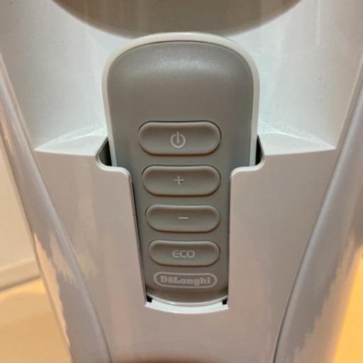 Delonghi(デロンギ)オイルヒーター2016年製(定価68000円)