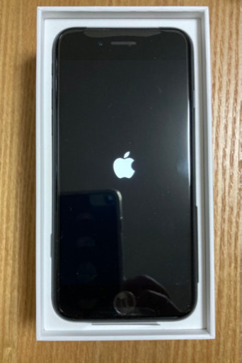 iPhoneSE2 64G 新品未使用　シルバー