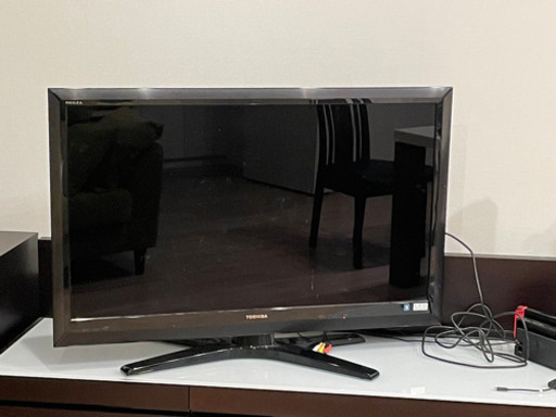 TOSHIBA LED REGZA 42型