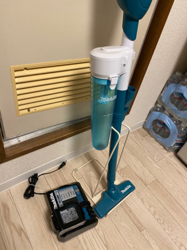 マキタ　掃除機