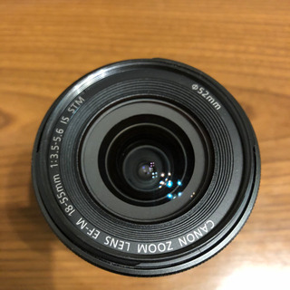 canon レンズ2個セット　ズームレンズ　単焦点レンズの画像