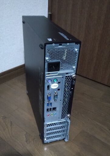 デスクトップパソコン Lenovo Think Centre M700 Core i5