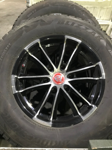 ランクルプラド　265/65/17 ブリヂストンスタッドレス