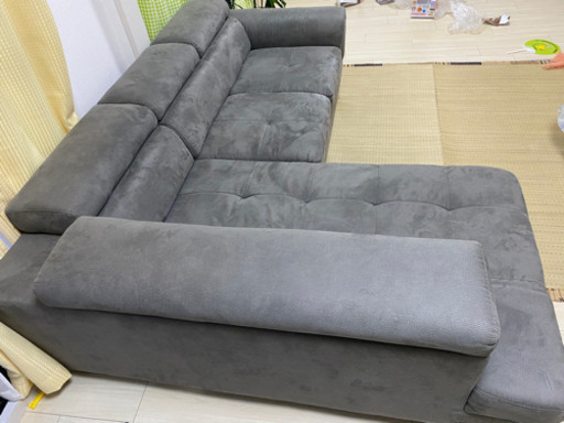 L字型ソファーほぼ新品です