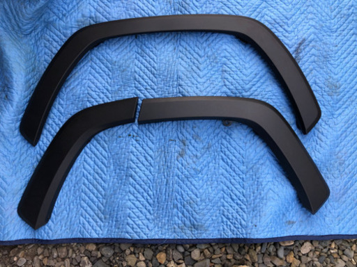 LAV4 純正 オーバーフェンダー 新車外し