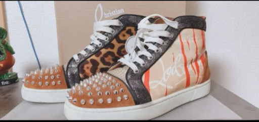 クリスチャン・ルブタン　ハイカットスニーカー