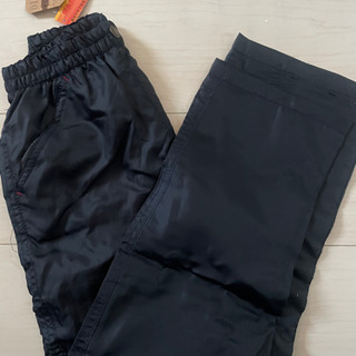値下げ　新品タグ付き　130センチ　男児用ズボンの画像