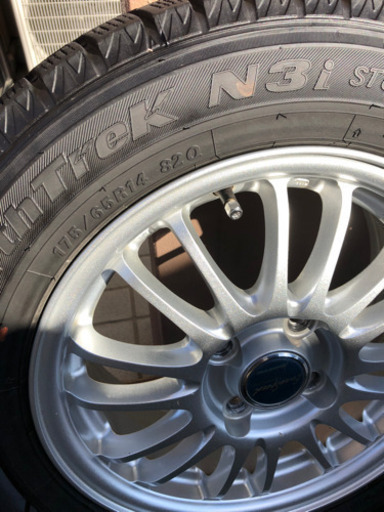 スタットレスタイヤ　ホイール付き　175/65R14   4本