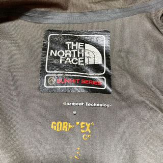 ノースフェイス  GORE-TEX マウンテンパーカー　サミットシリーズの画像