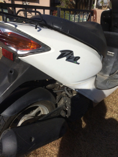 原付き HONDA Dio  ホワイト