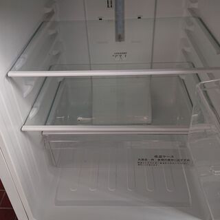 N　12-471　ハイセンス　冷凍冷蔵庫　HR-D1301　2016年製　ホワイトの画像