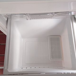 N　12-471　ハイセンス　冷凍冷蔵庫　HR-D1301　2016年製　ホワイトの画像