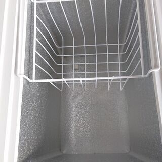 N　12-272　直冷タイプ電気冷凍庫　ACF-603F　アビテラックス　の画像