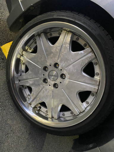 19インチホイール 新品皮2つ付き