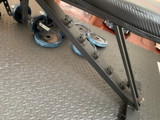 インクラインベンチ　ダンベル