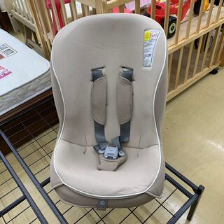 combi　コンビ　チャイルドシート　コッコロS UX　ヘーゼルナッツ