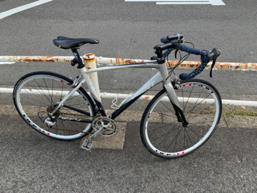 GIANT ロードバイク　DEFY3