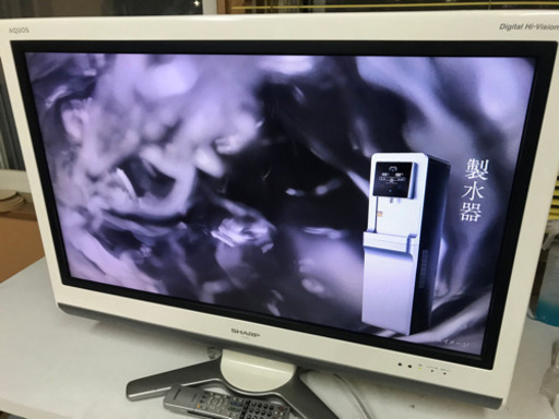 122100☆シャープ　液晶テレビ　32型☆