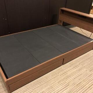 【展示品・未使用】セミダブルベッド 収納付 ベッド 宮棚 コンセント ライト 幅125.5cm 定価34990円💳自社配送時🌟代引き可💳※現金、クレジット、スマホ決済対応※