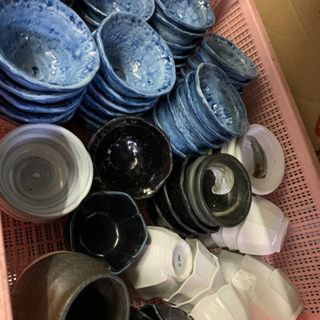 お皿山ほどあります！の画像