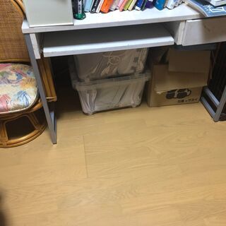 パソコンデスク（年末までの募集）